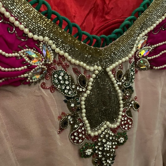 Beaded Indian Peacock Print Kameez - Picture 3 of 6